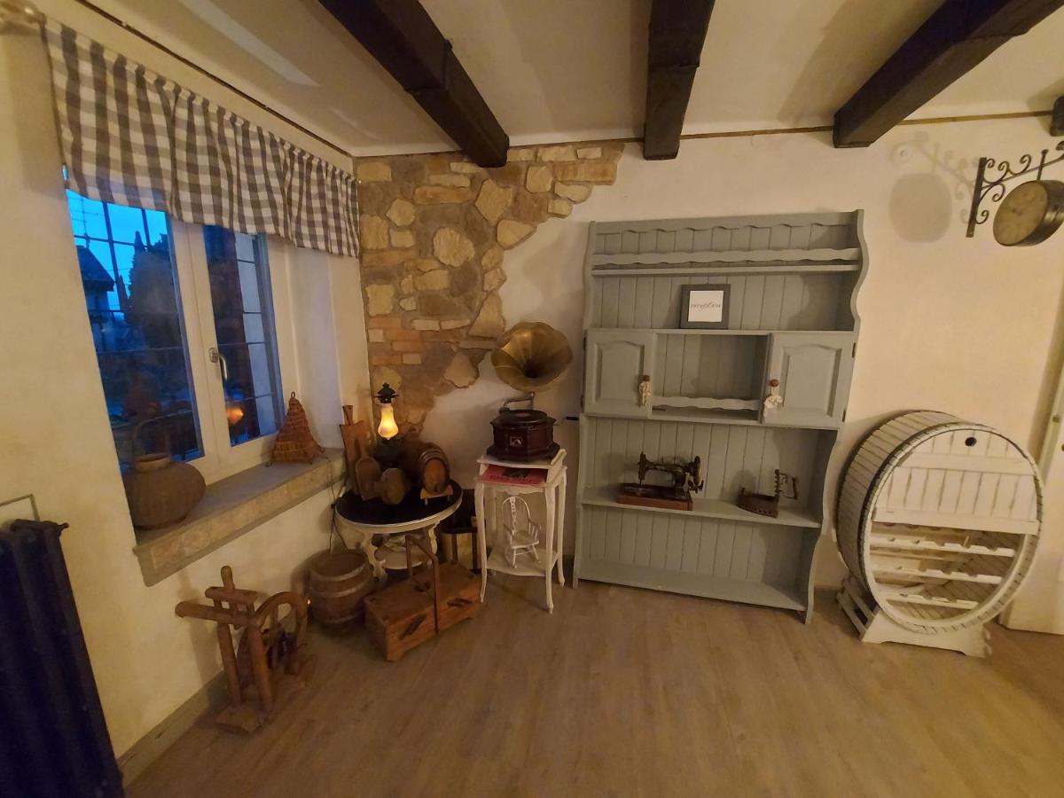 B&B Corte Colli Antichi Sona Exteriör bild