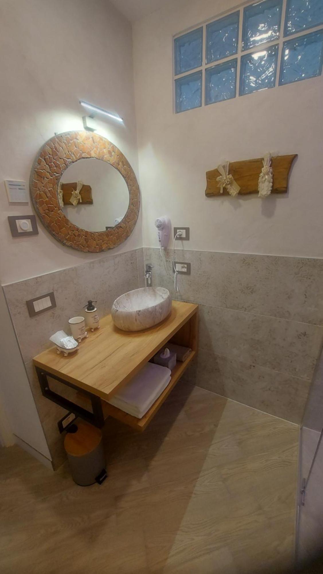 B&B Corte Colli Antichi Sona Exteriör bild