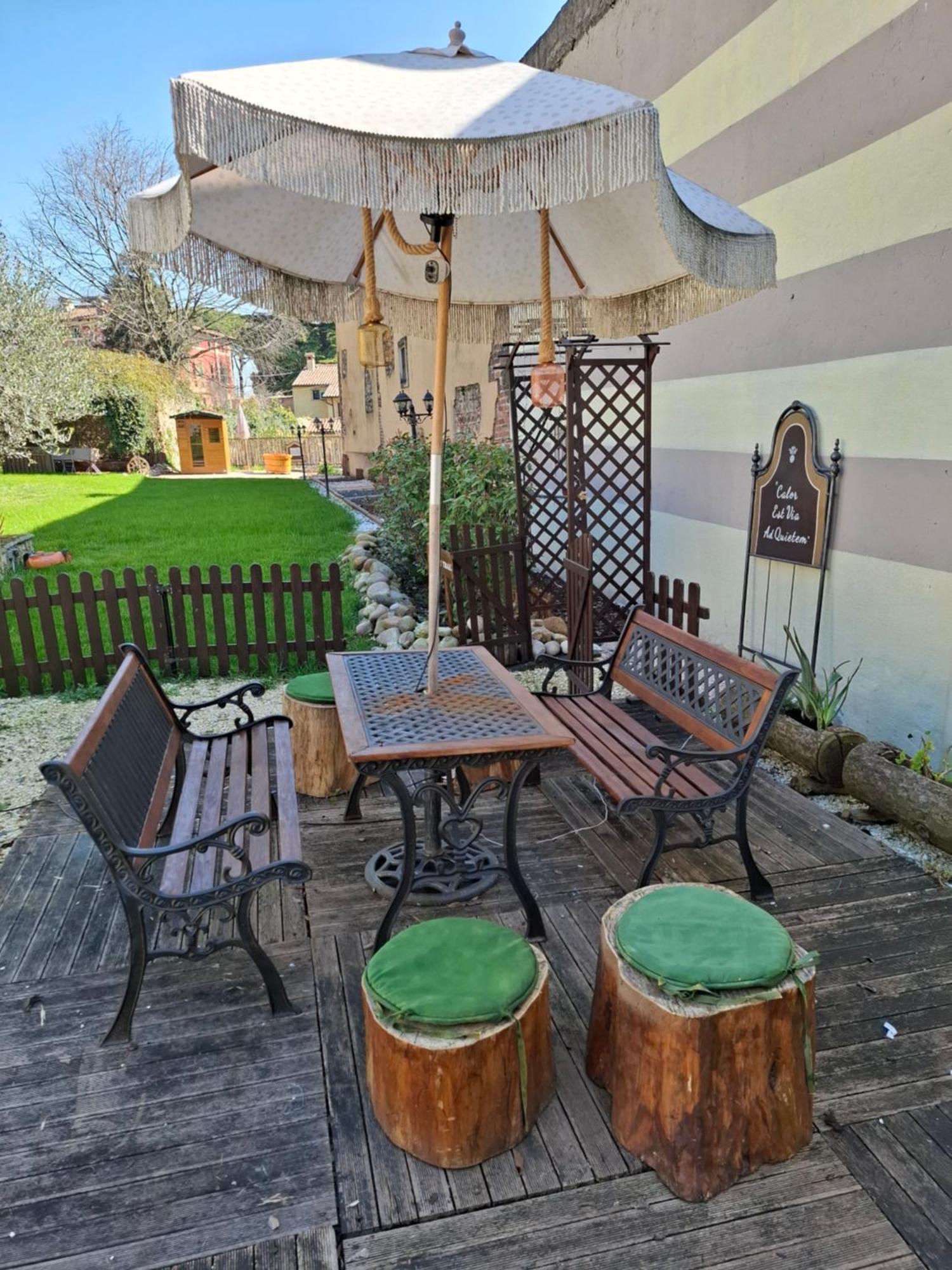 B&B Corte Colli Antichi Sona Exteriör bild